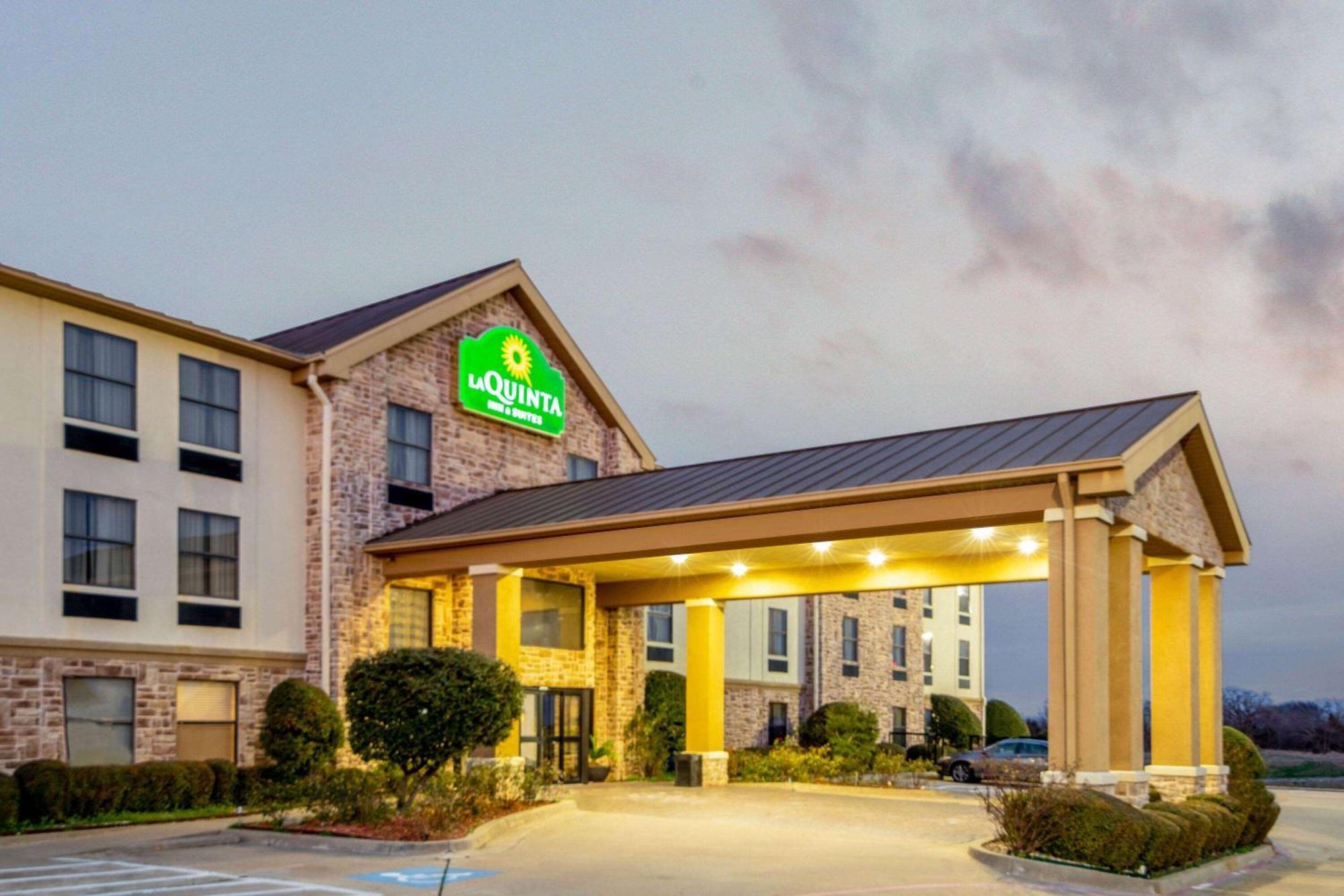 La Quinta By Wyndham Denison - North Lake Texoma Exterior foto